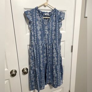 Time and Tru tier dress large